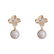 Minority Fashion High-grade Metal Petals Faux Pearl Earrings