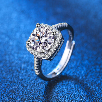 S925 Micro-inlaid Four-claw Princess Square Bag Moissanite